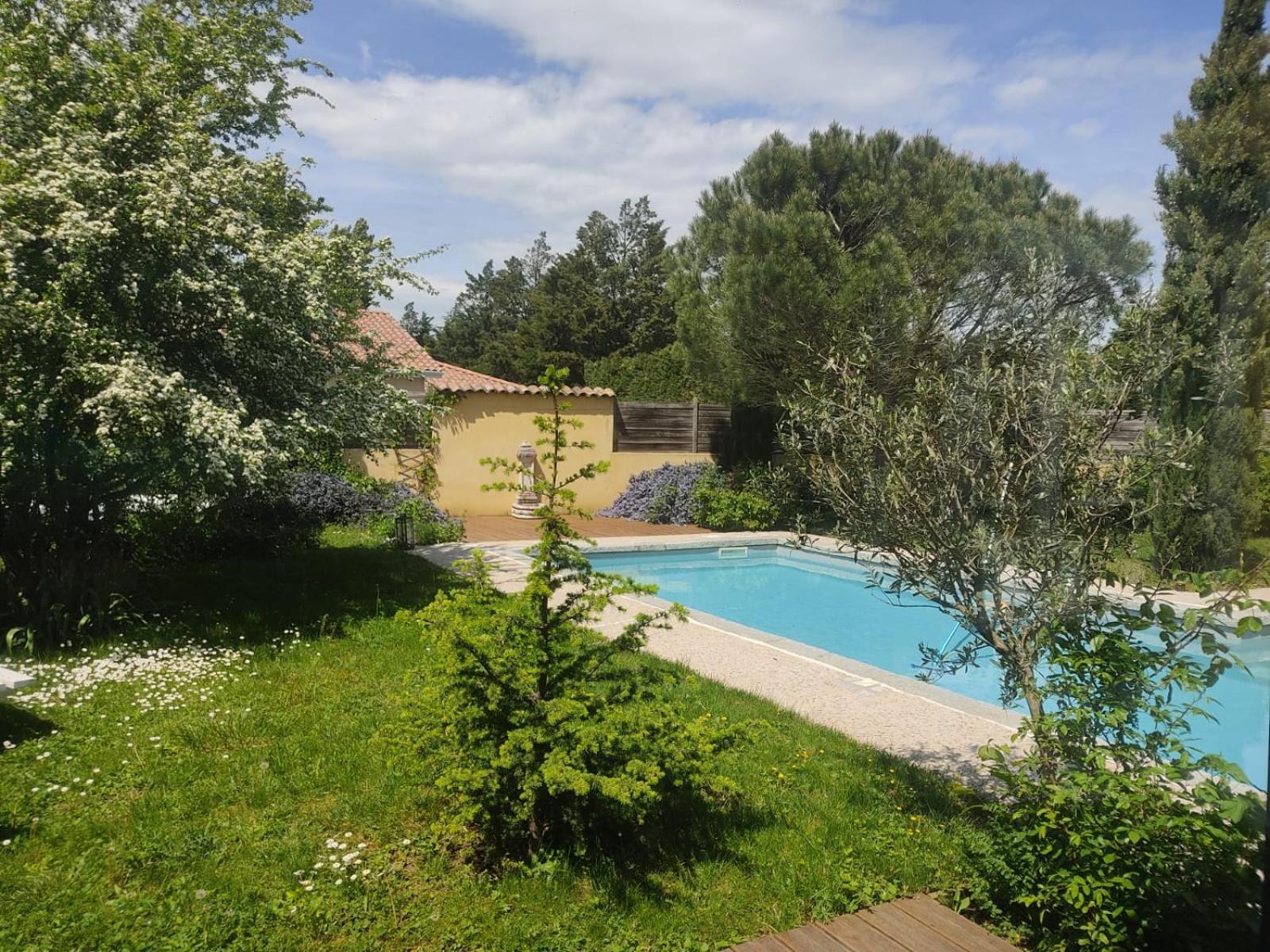 La Frenaie Bed and Breakfast Saint-Cyr-sur-le-Rhone Εξωτερικό φωτογραφία